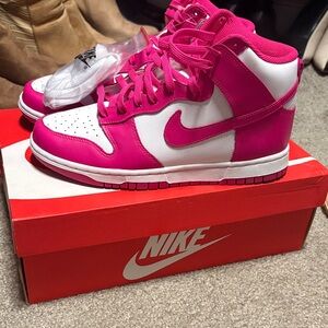 Barbie Nikes woman’s size 9🩷🎀